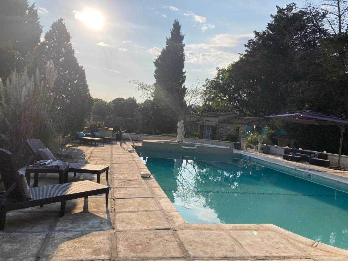Gite Encore Un Soir Hyeres Bagian luar foto